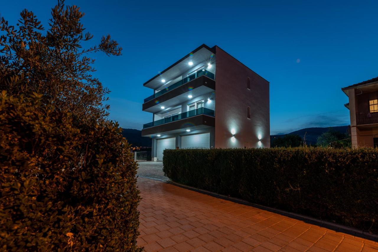 Villa Dalmata Traù Esterno foto